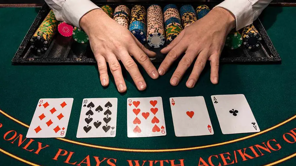 德州扑克入门新体验，尽在悟空黑桃A官网，悟空德州官网惊喜不断！(图1)